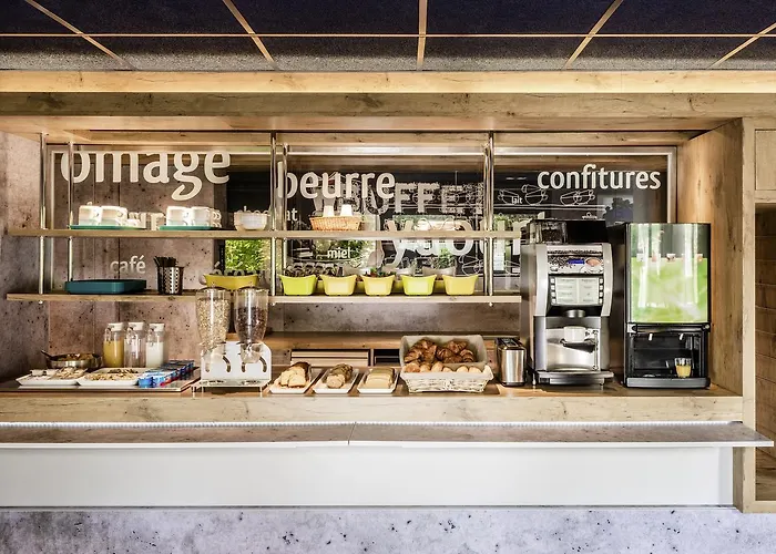 Hotel Ibis Budget Bords De Seine