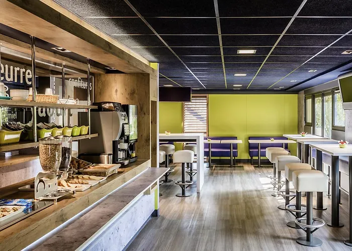 Ibis Budget Bords De Seine Hotel 2*